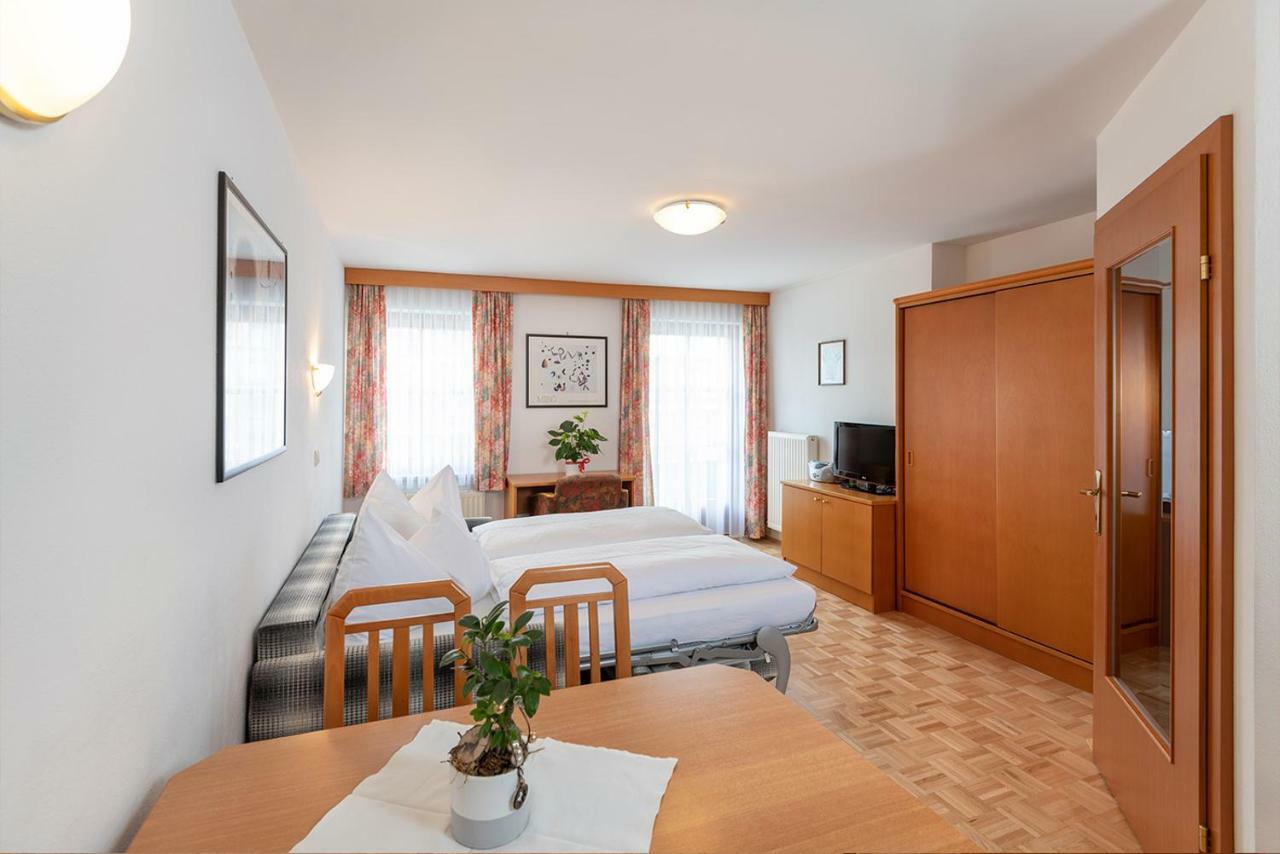 Dr. Aufmesser Appartements اوبرتاورن المظهر الخارجي الصورة